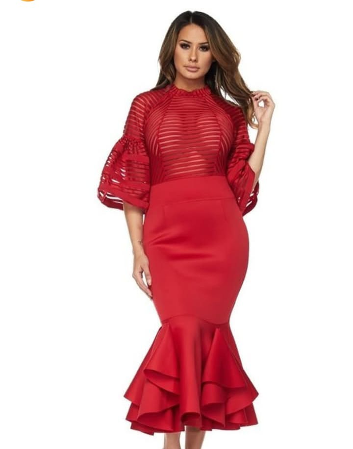 TRAJE COCTAIL ROJO TRANSPARENCIA