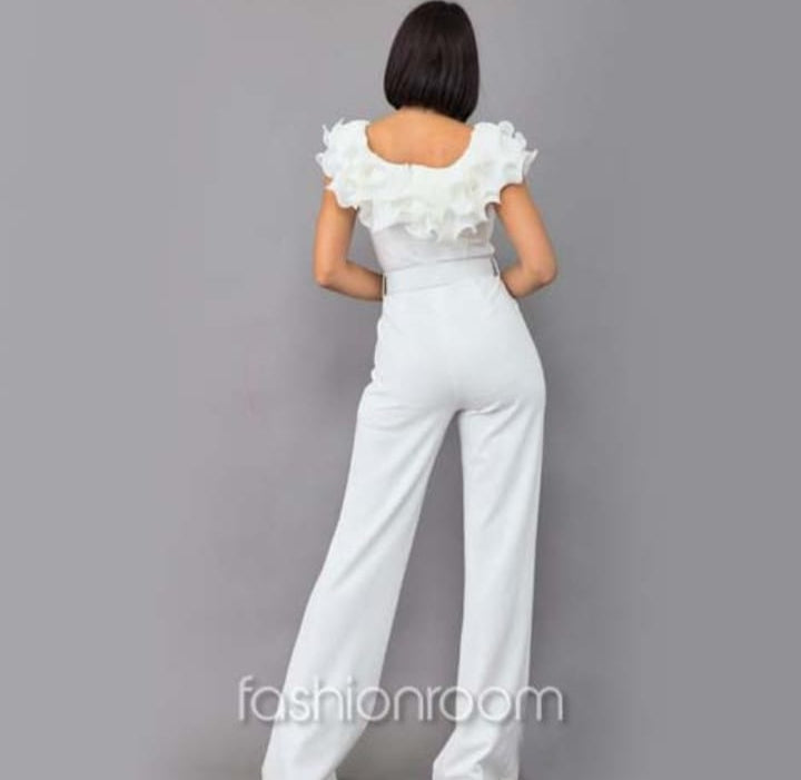 JUMPSUIT DE MANGAS Y RUCHAS