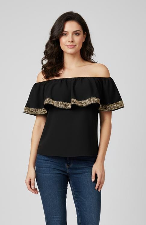 BLUSA OFFSHOULDER NEGRA CON BORDES DORADOS