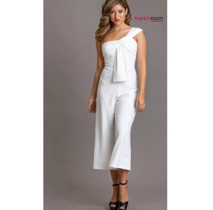 JUMPSUIT BLANCO ONESHOULDER CAPRI