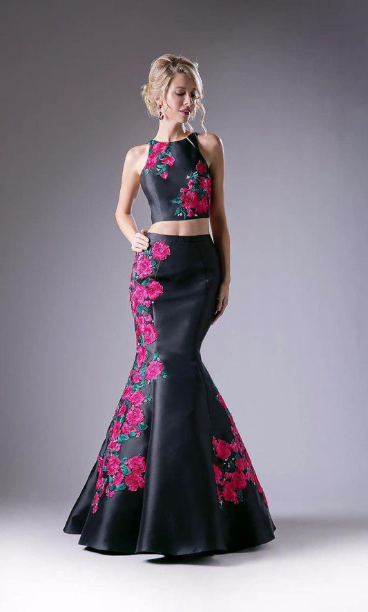 SET TOP Y FALDA LARGA CON ESTAMPADO DE ROSAS