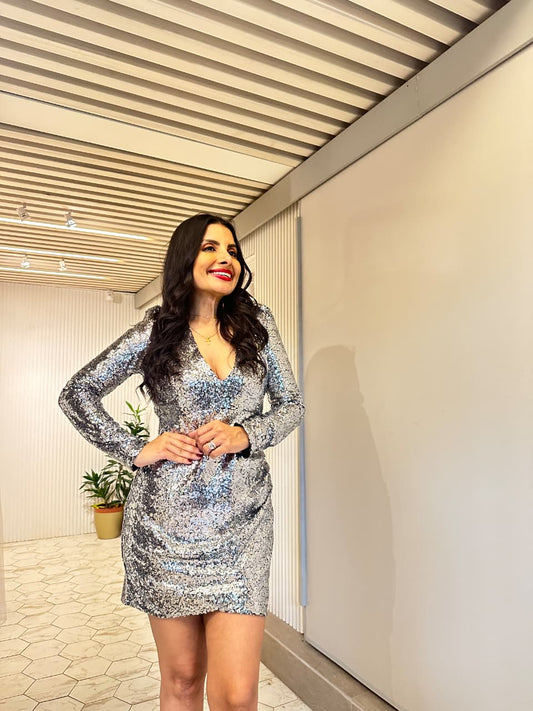 VESTIDO CORTO DE BRILLO MANGAS LARGAS
