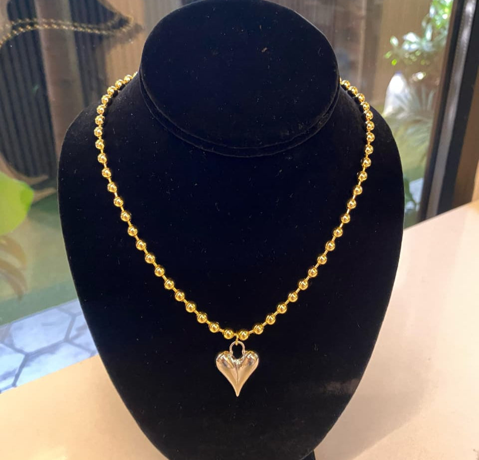 COLLAR DIJE DE CORAZON